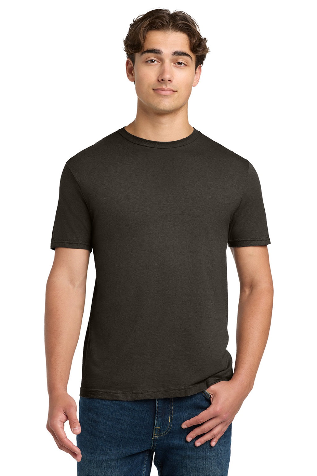 Gildan 64000 Mens Softstyle Short Sleeve Crewneck T-Shirt Dark Chocolate Brown Model Front