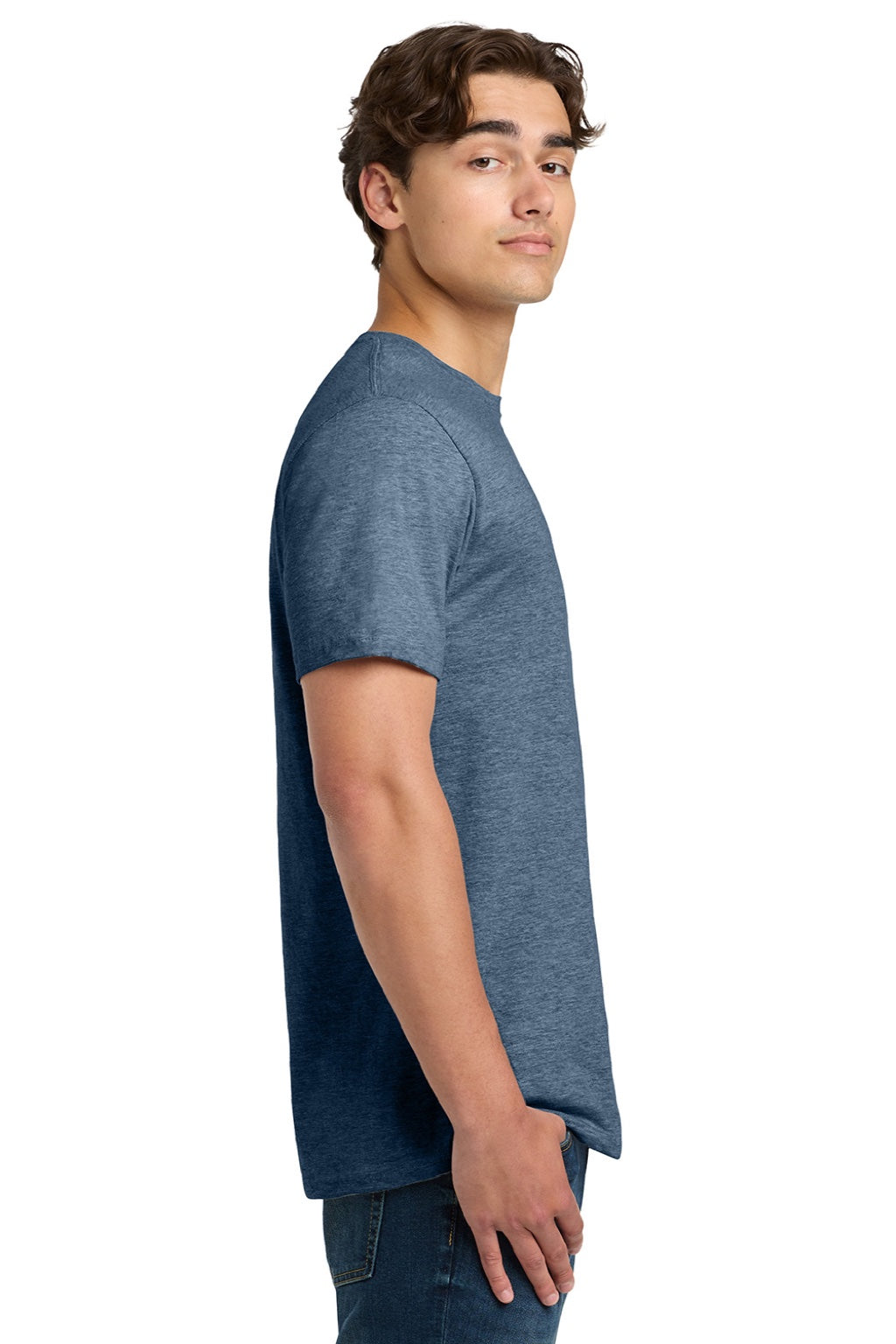 Gildan 64000 Mens Softstyle Short Sleeve Crewneck T-Shirt Heather Indigo Blue Model Side