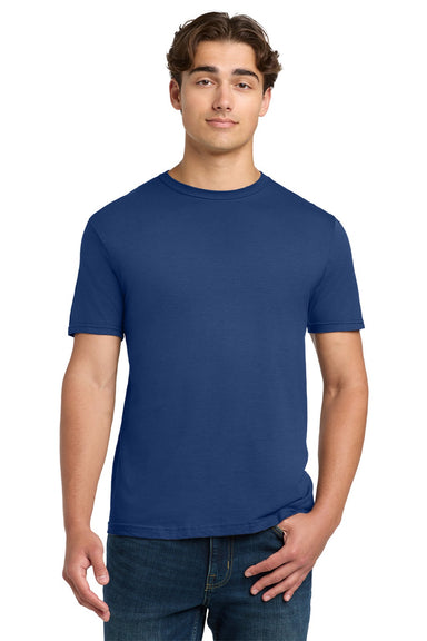 Gildan 64000 Mens Softstyle Short Sleeve Crewneck T-Shirt Metro Blue Model Front