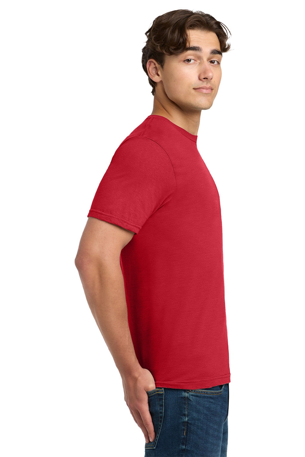 Gildan 64000 Mens Softstyle Short Sleeve Crewneck T-Shirt Red Model Side
