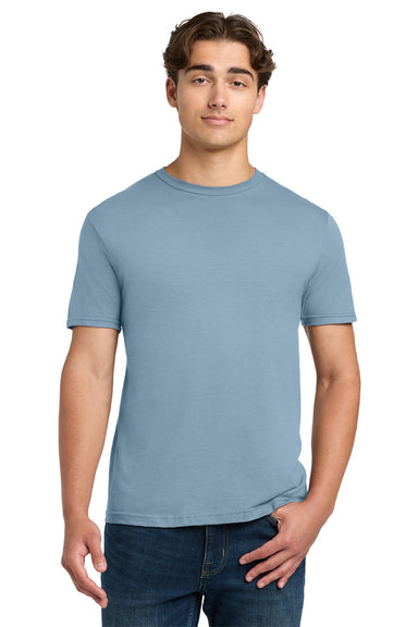 Gildan 64000 Mens Softstyle Short Sleeve Crewneck T-Shirt Stone Blue Model Front