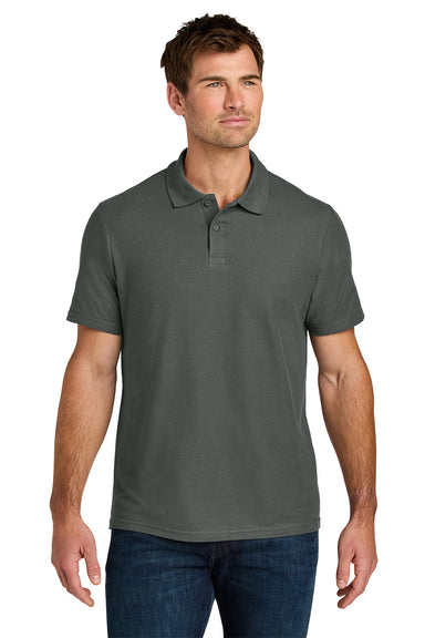 Gildan 64800 Mens Softstyle Pique Short Sleeve Polo Shirt Charcoal Grey Model Front
