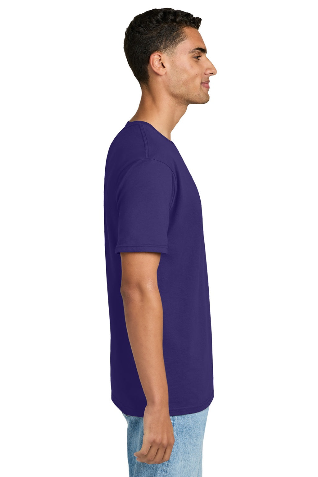 Gildan 64PLSMA Mens Softstyle Plasma Print Short Sleeve Crewneck T-Shirt Purple Model Side