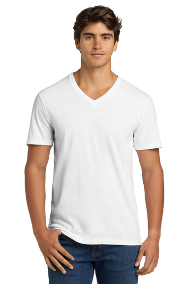 Gildan 64V00 Mens Softstyle Short Sleeve V-Neck T-Shirt White Model Front