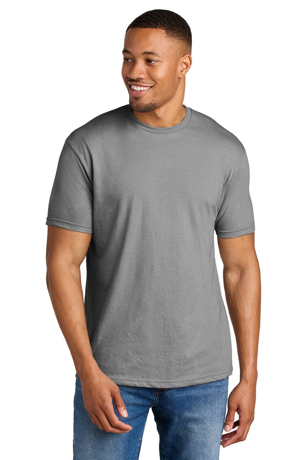 Gildan 64000CVC Mens Softstyle CVC Short Sleeve Crewneck T-Shirt Cement Grey Model Front
