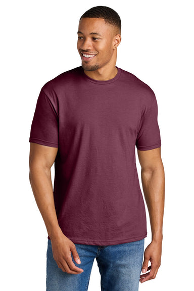 Gildan 64000CVC Mens Softstyle CVC Short Sleeve Crewneck T-Shirt Maroon Mist Model Front