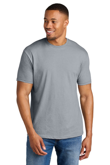 Gildan 64000CVC Mens Softstyle CVC Short Sleeve Crewneck T-Shirt Sport Grey Model Front