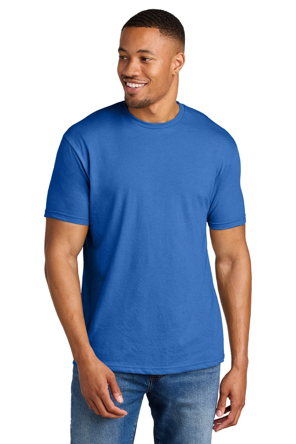 Gildan 64000CVC Mens Softstyle CVC Short Sleeve Crewneck T-Shirt Royal Blue Mist Model Front