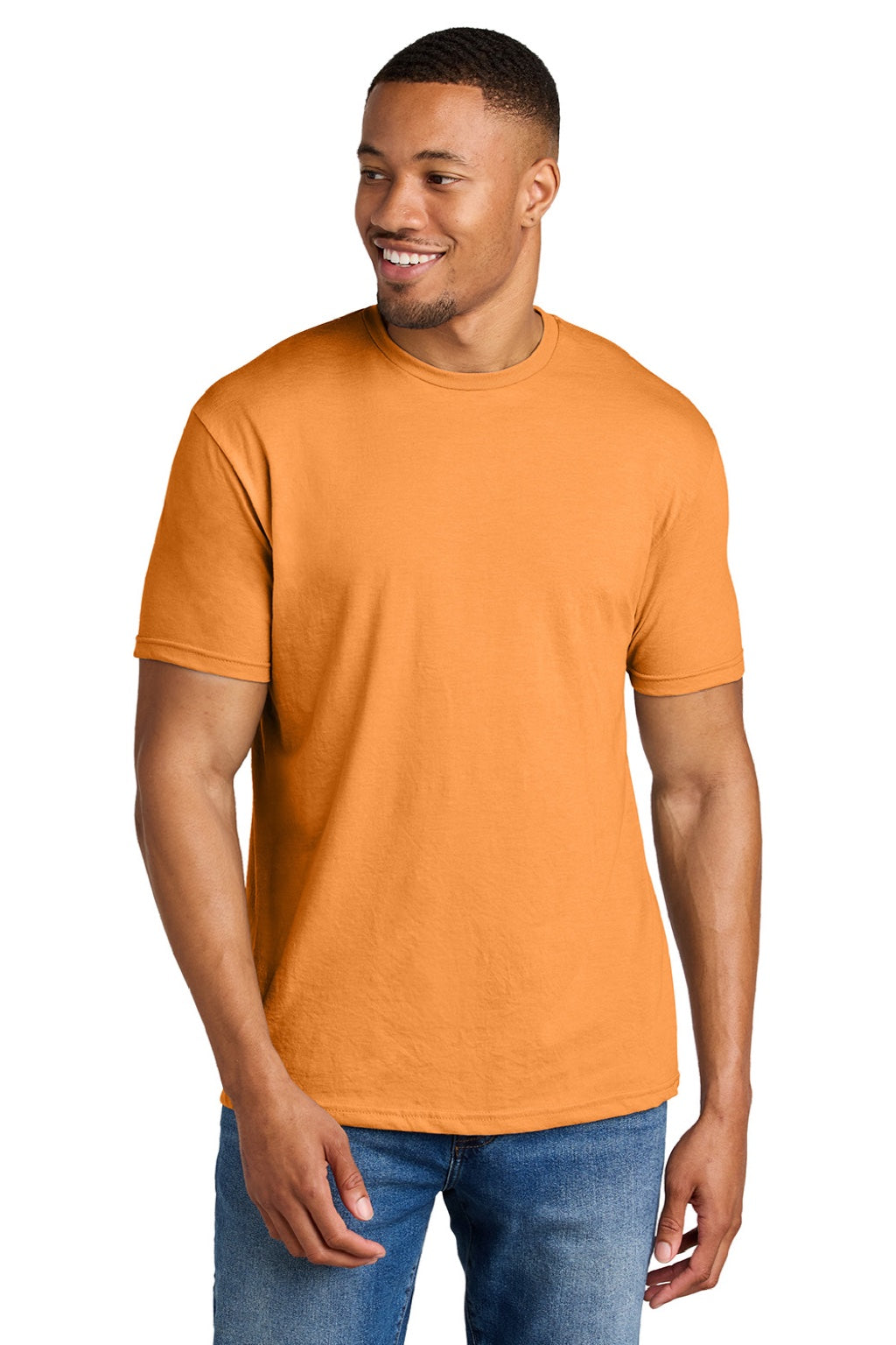 Gildan 64000CVC Mens Softstyle CVC Short Sleeve Crewneck T-Shirt Tangerine Orange Mist Model Front