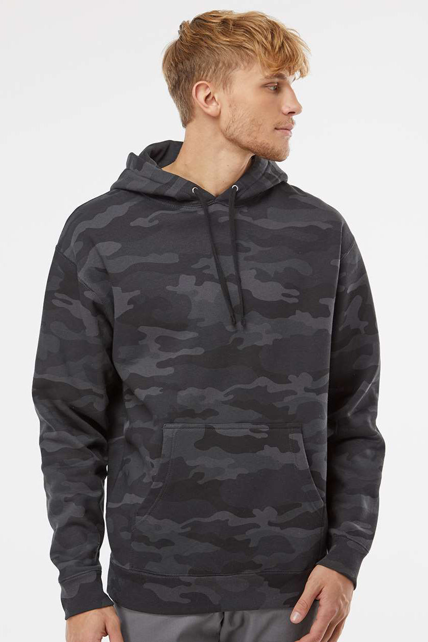 Independent Trading Company IND4000 Mens Hooded Sweatshirt Hoodie w/ Pouch Pocket Black Camo Model Front