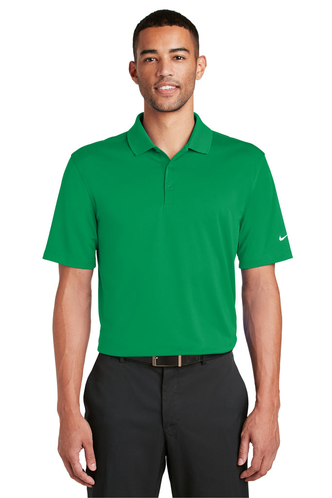 838956_pinegreen_model_front_f