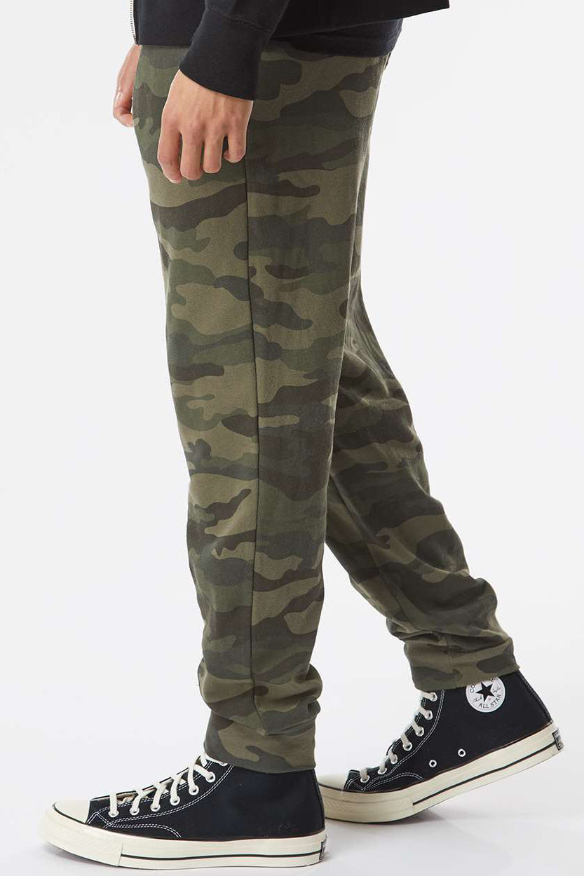 Independent Trading Company IND20PNT Mens Fleece Sweatpants w/ Pockets Forest Green Camo Model Side