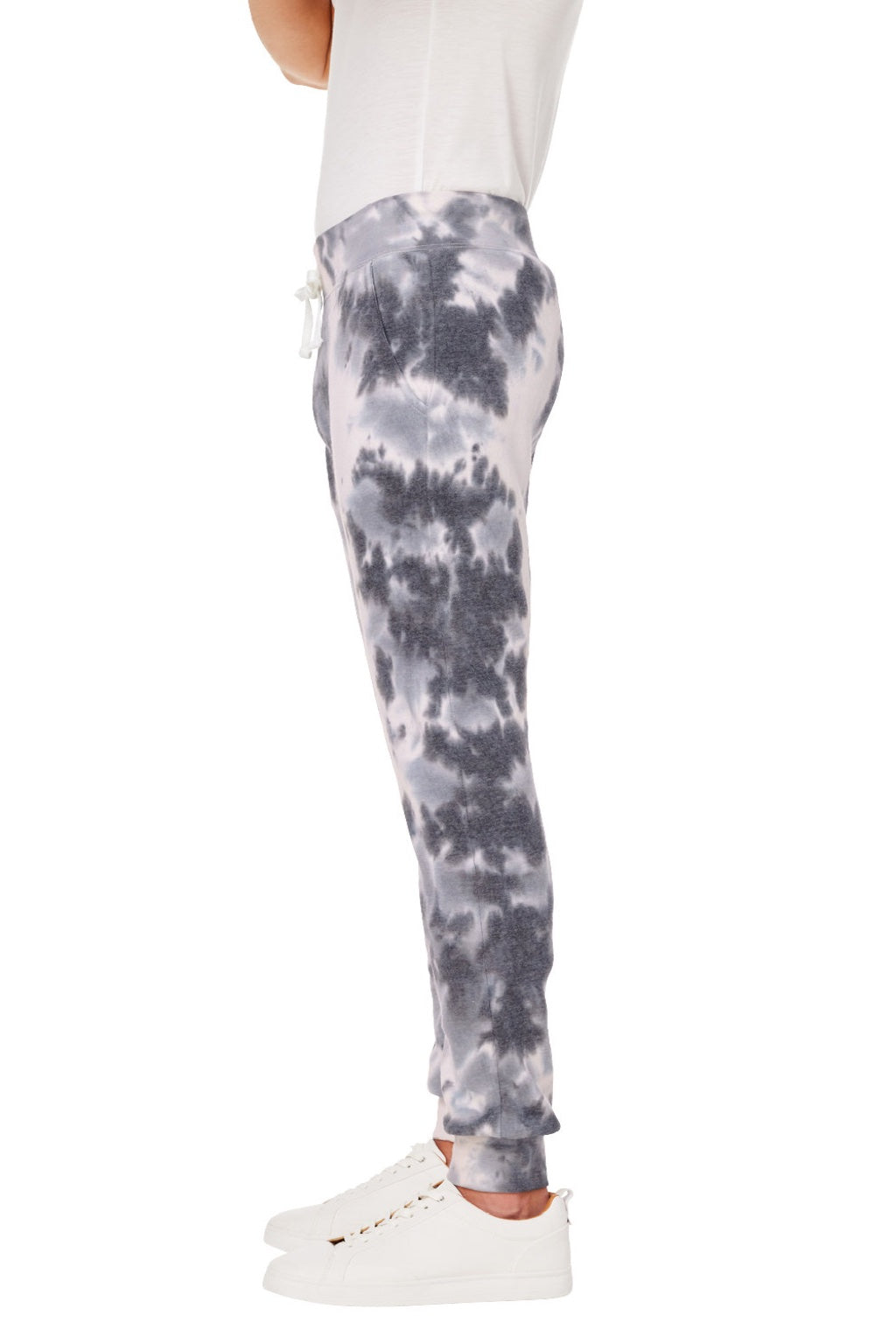 J America 8884JA Mens Tie-Dye Fleece Jogger Sweatpants w/ Pockets Black Model Side