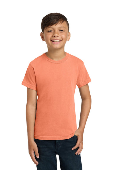 Comfort Colors 9018 Youth Short Sleeve Crewneck T-Shirt Melon Orange Model Front