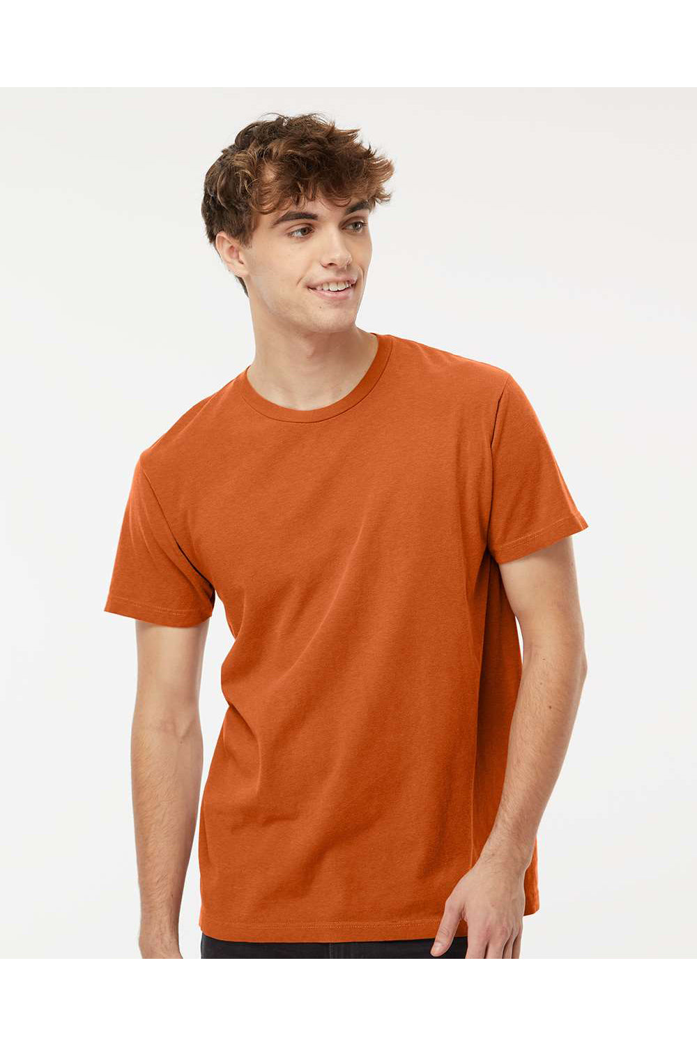 M&O 6500M Mens Vintage Garment Dyed Short Sleeve Crewneck T-Shirt Burnt Orange Model Front