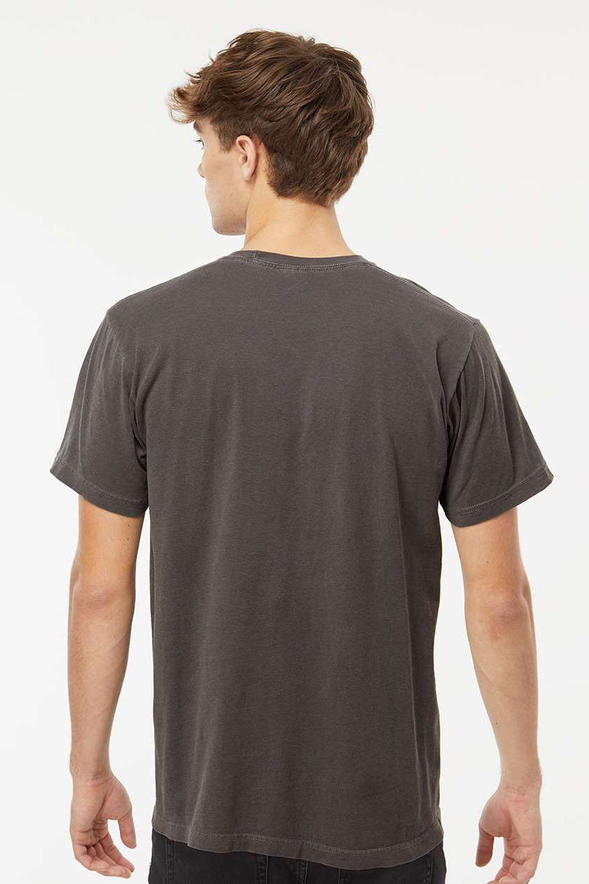 M&O 6500M Mens Vintage Garment Dyed Short Sleeve Crewneck T-Shirt Charcoal Grey Model Back