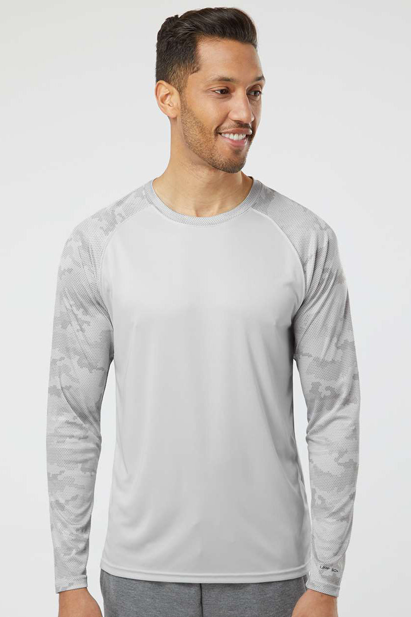 Paragon 216 Mens Cayman Performance Moisture Wicking Camo Colorblock Long Sleeve Crewneck T-Shirt Aluminum Grey Model Front