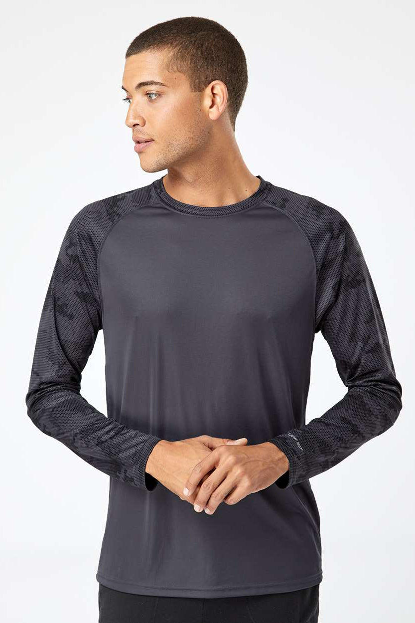 Paragon 216 Mens Cayman Performance Moisture Wicking Camo Colorblock Long Sleeve Crewneck T-Shirt Graphite Grey Model Front