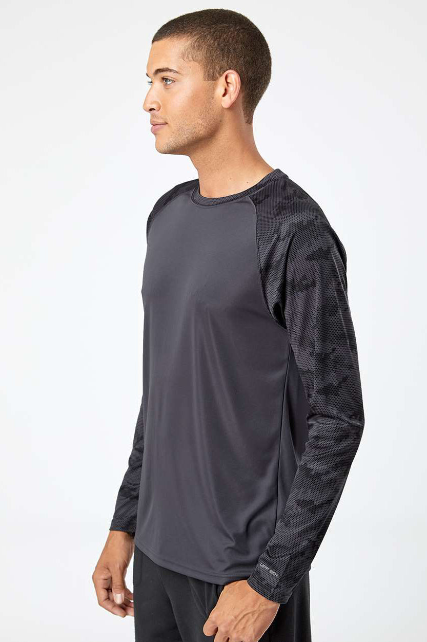 Paragon 216 Mens Cayman Performance Moisture Wicking Camo Colorblock Long Sleeve Crewneck T-Shirt Graphite Grey Model Side