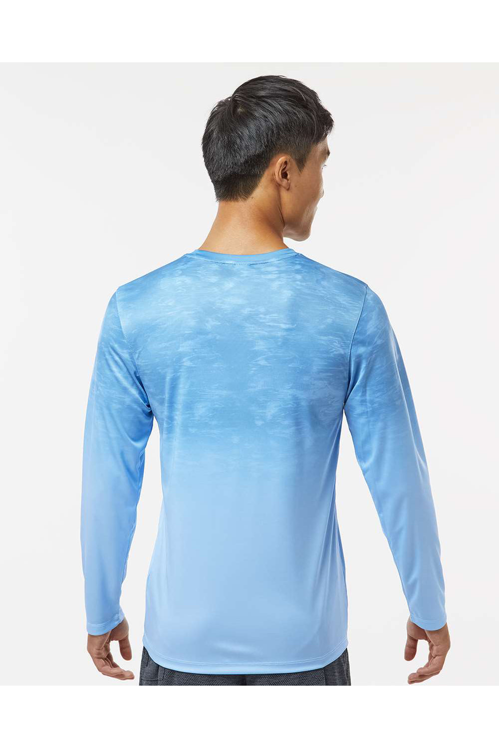 Paragon 229 Mens Montauk Oceanic Fade Performance Long Sleeve Crewneck T-Shirt Blue Mist Fade Model Back