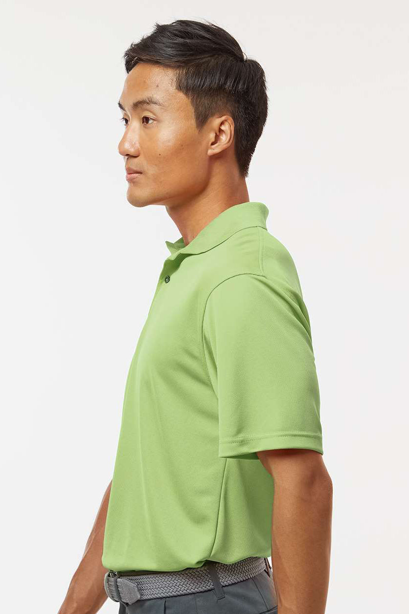 Paragon 100 Mens Saratoga Performance Moisture Wicking Mini Mesh Short Sleeve Polo Shirt Kiwi Green Model Side