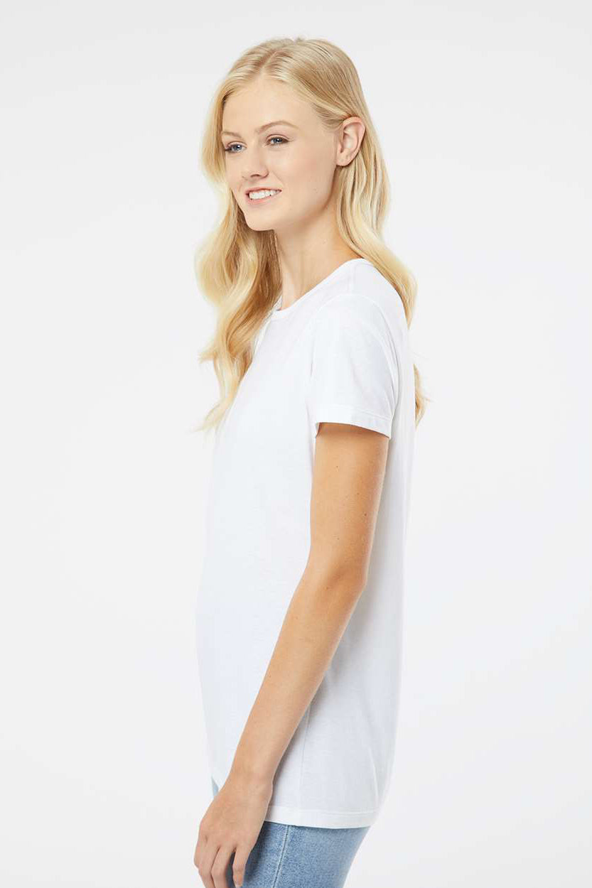 Kastlfel 2021 Womens Recycled Soft Short Sleeve Crewneck T-Shirt White Model Side