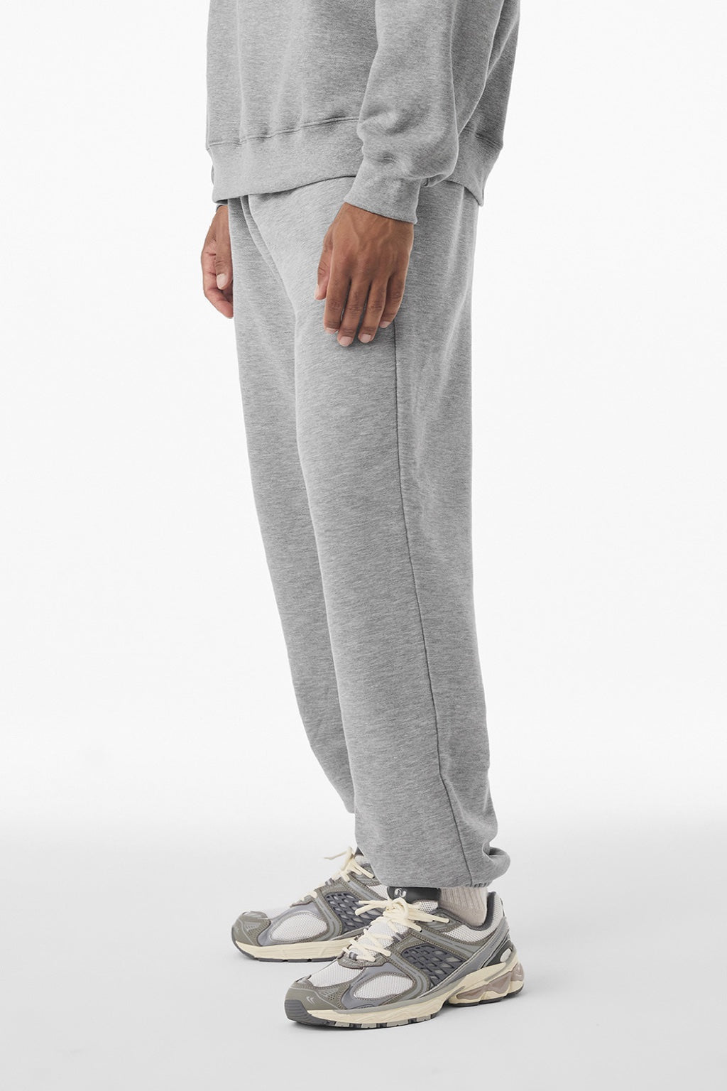 Bella + Canvas BC4737 Mens Sweatpants w/ Pockets Heather Grey Model Side