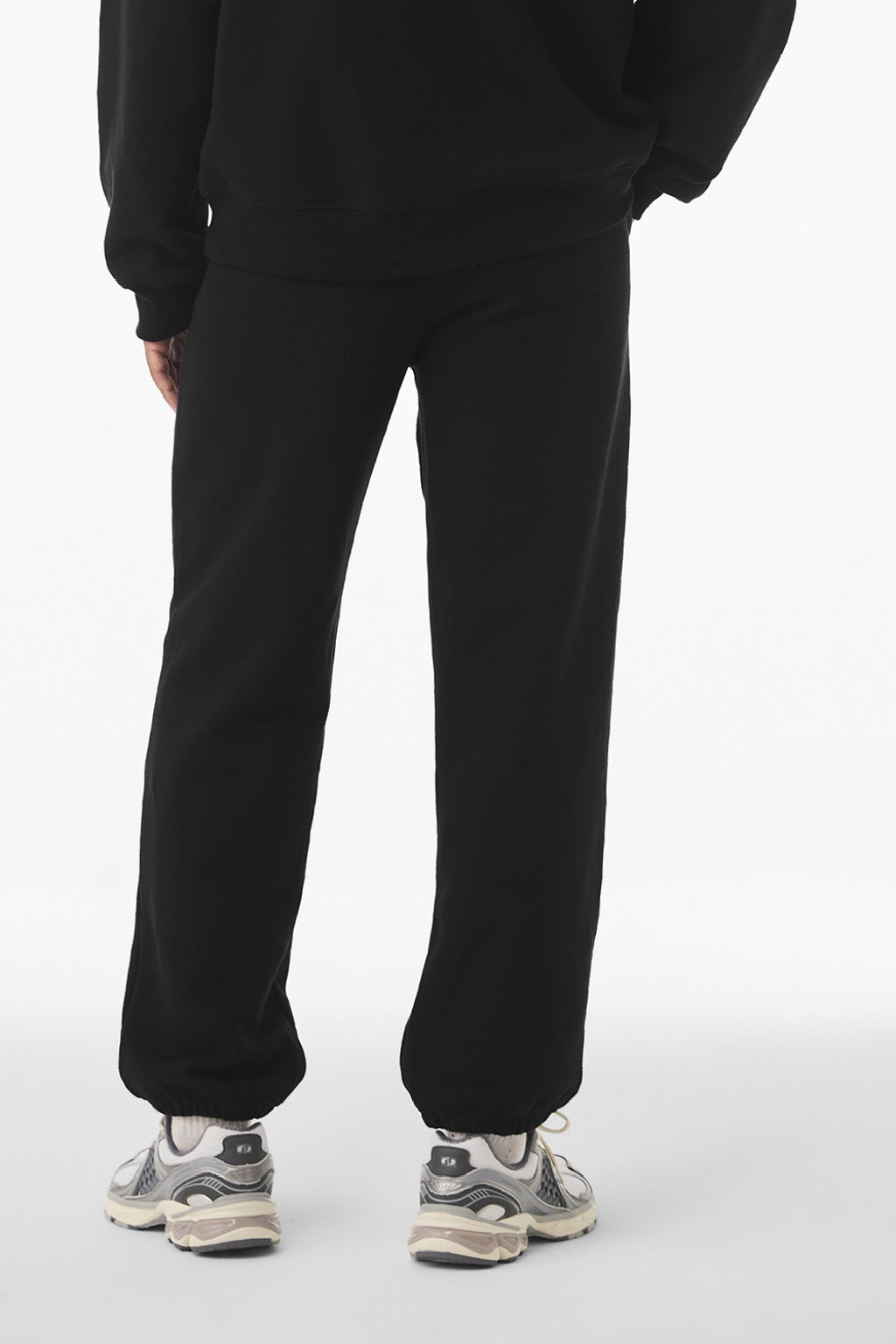 Bella + Canvas BC4737 Mens Sweatpants w/ Pockets Black Model Back