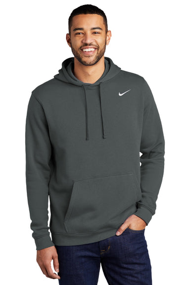 Nike CJ1611 Mens Club Fleece Hooded Sweatshirt Hoodie w/ Pouch Pocket Anthracite Grey Model Front