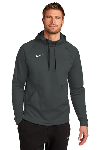 Nike CN9473 Mens Therma-Fit Moisture Wicking Fleece Hooded Sweatshirt Hoodie w/ Pouch Pocket Team Anthracite Grey Model Front