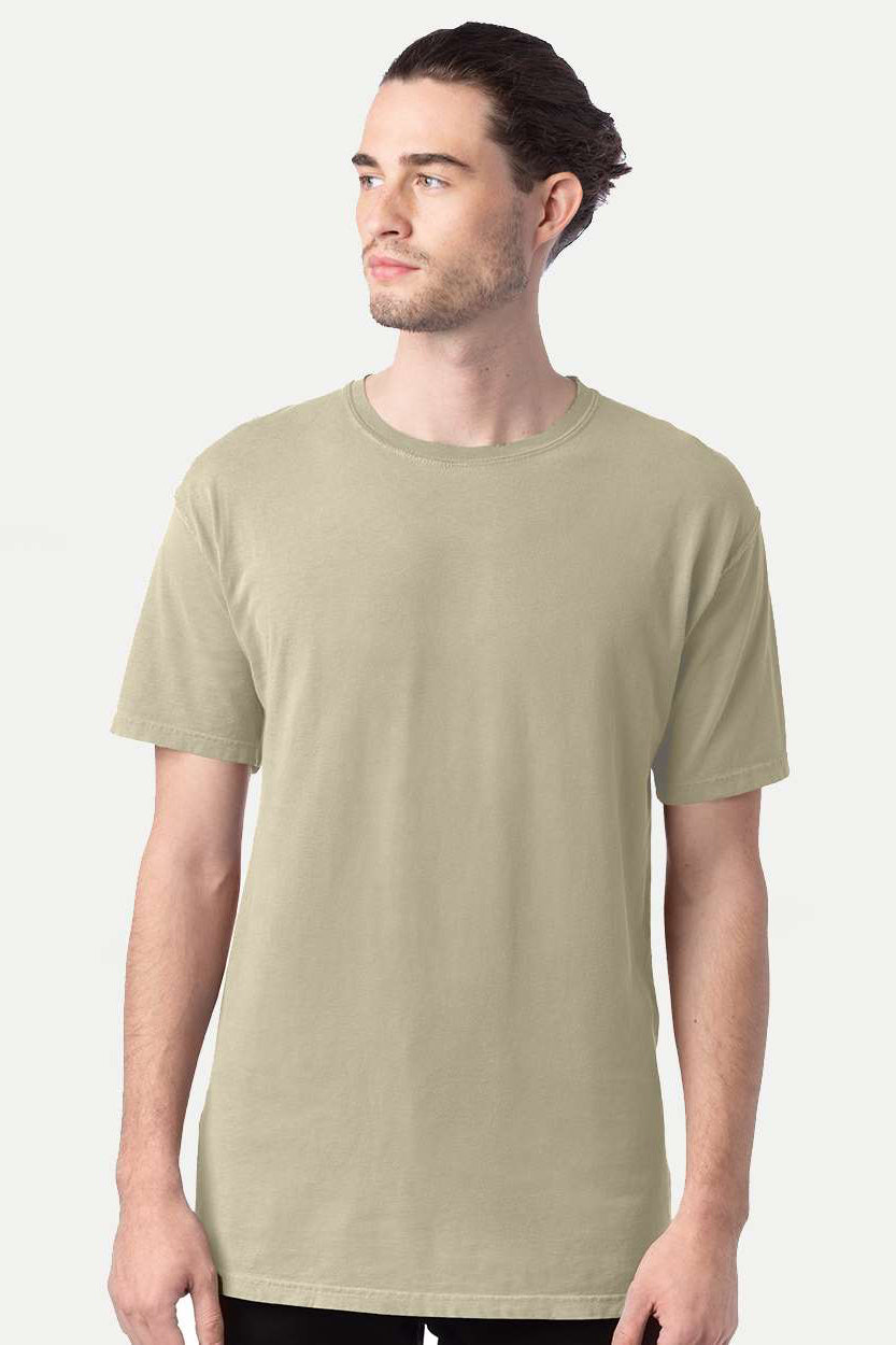 ComfortWash By Hanes GDH100 Mens Short Sleeve Crewneck T-Shirt Faded Fatigue Green Model Front