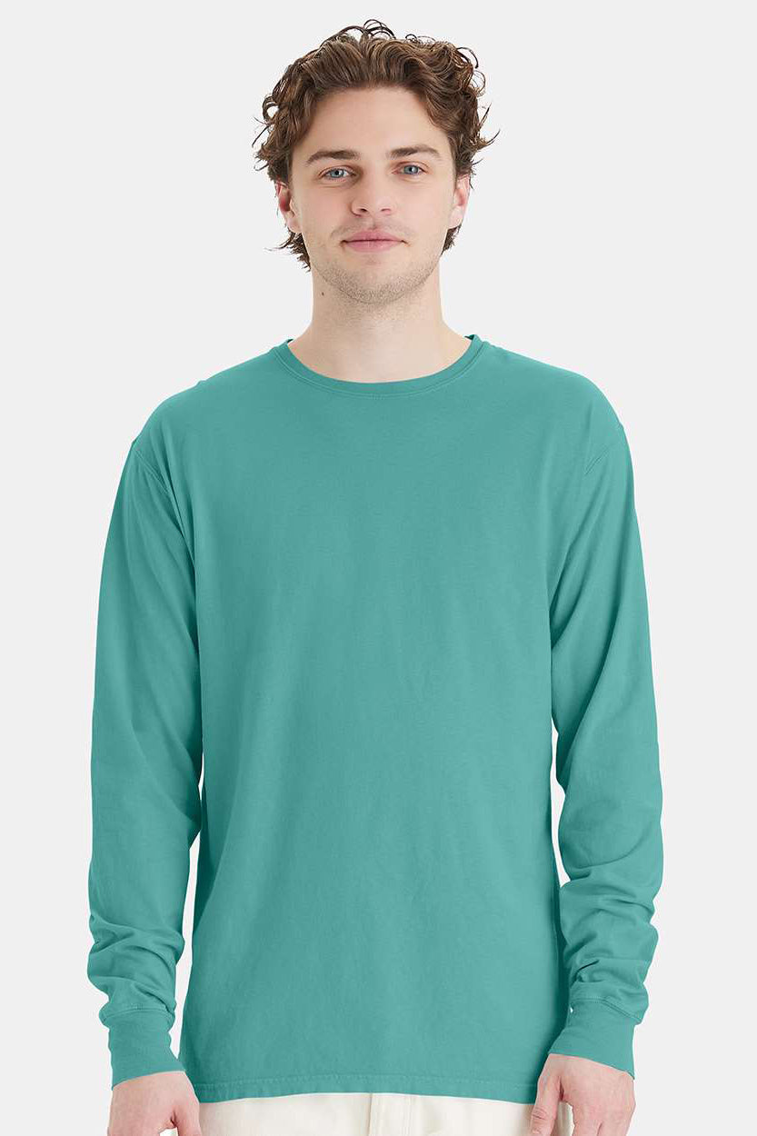 ComfortWash By Hanes GDH200 Mens Long Sleeve Crewneck T-Shirt Spanish Moss Green Model Front