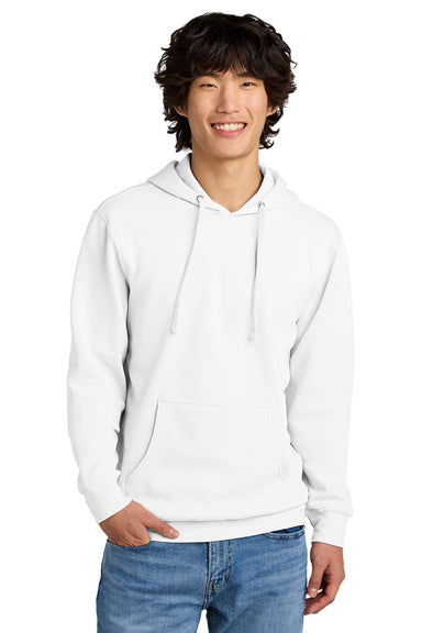 District DT6100 Mens Very Important Fleece Hooded Sweatshirt Hoodie w/ Pouch Pocket White Model Front