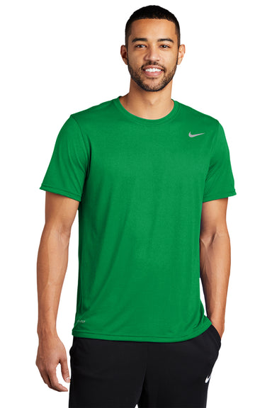 Nike DV7299 Mens Team rLegend Dri-Fit Moisture Wicking Short Sleeve Crewneck T-Shirt Apple Green Model Front
