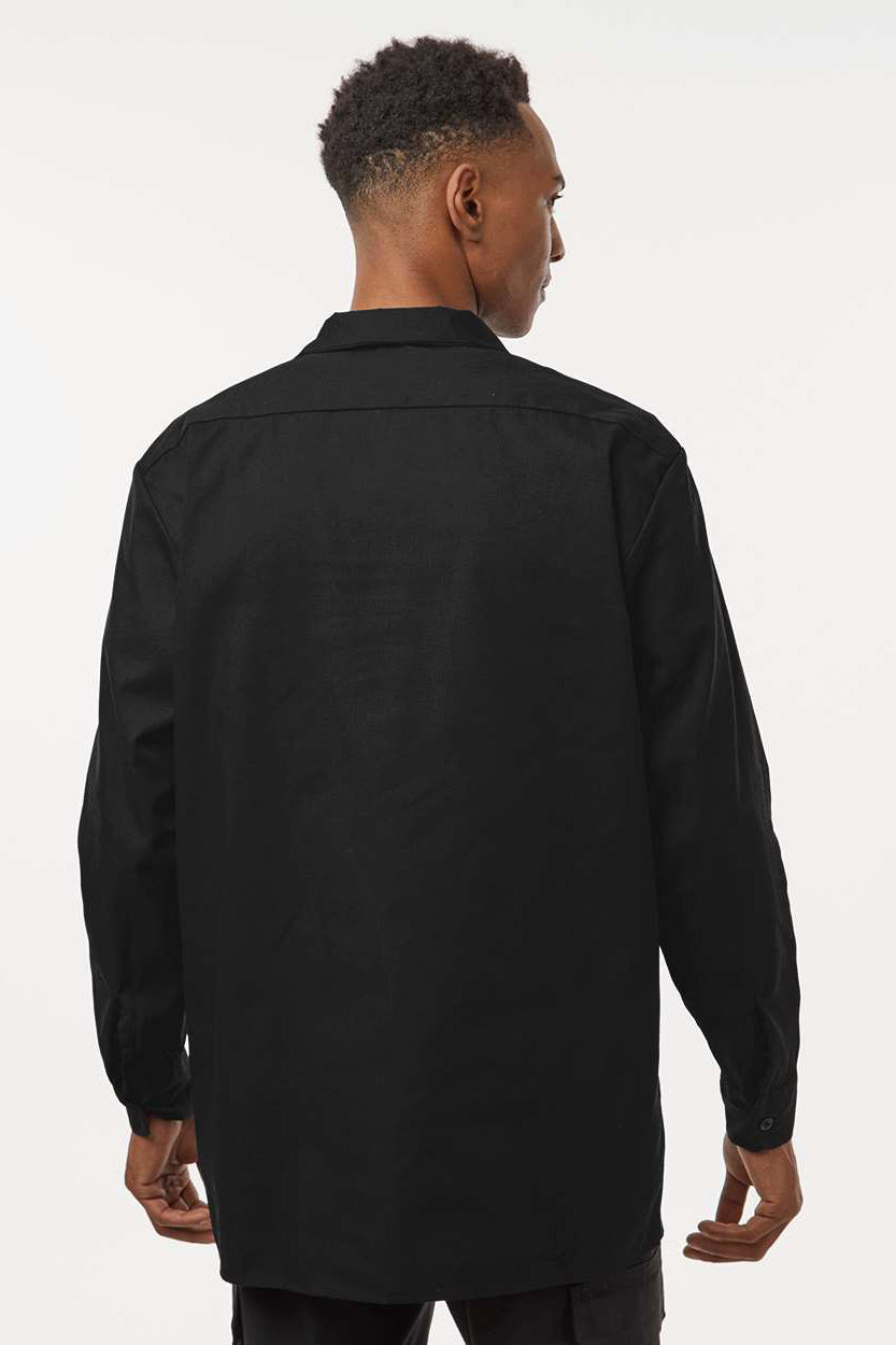 Dickies L535 Mens Industrial Wrinkle Resistant Long Sleeve Button Down Work Shirt w/ Double Pockets Black Model Back