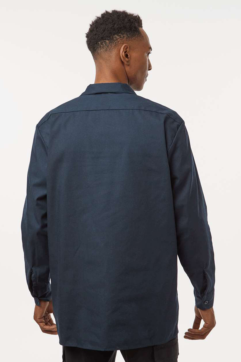 Dickies L535 Mens Industrial Wrinkle Resistant Long Sleeve Button Down Work Shirt w/ Double Pockets Dark Navy Blue Model Back