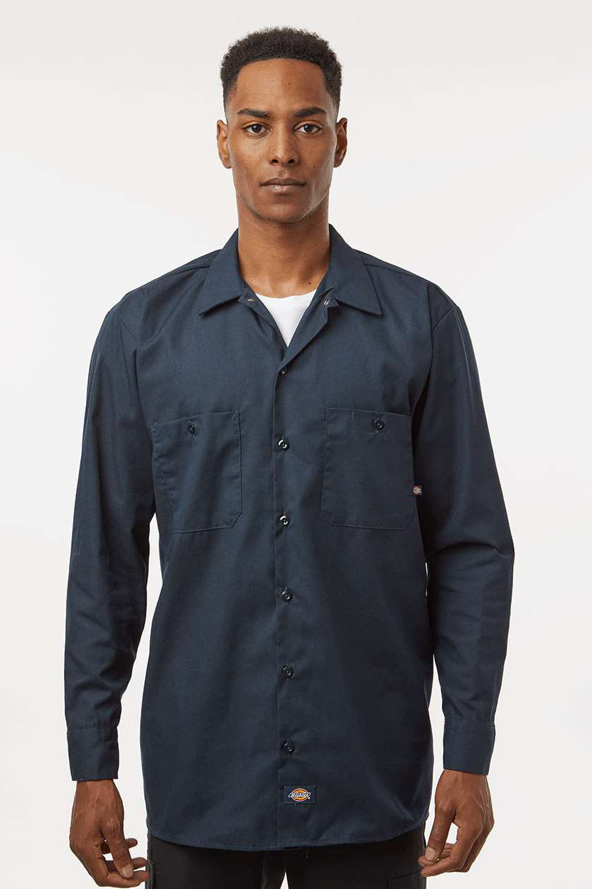 Dickies L535 Mens Industrial Wrinkle Resistant Long Sleeve Button Down Work Shirt w/ Double Pockets Dark Navy Blue Model Front