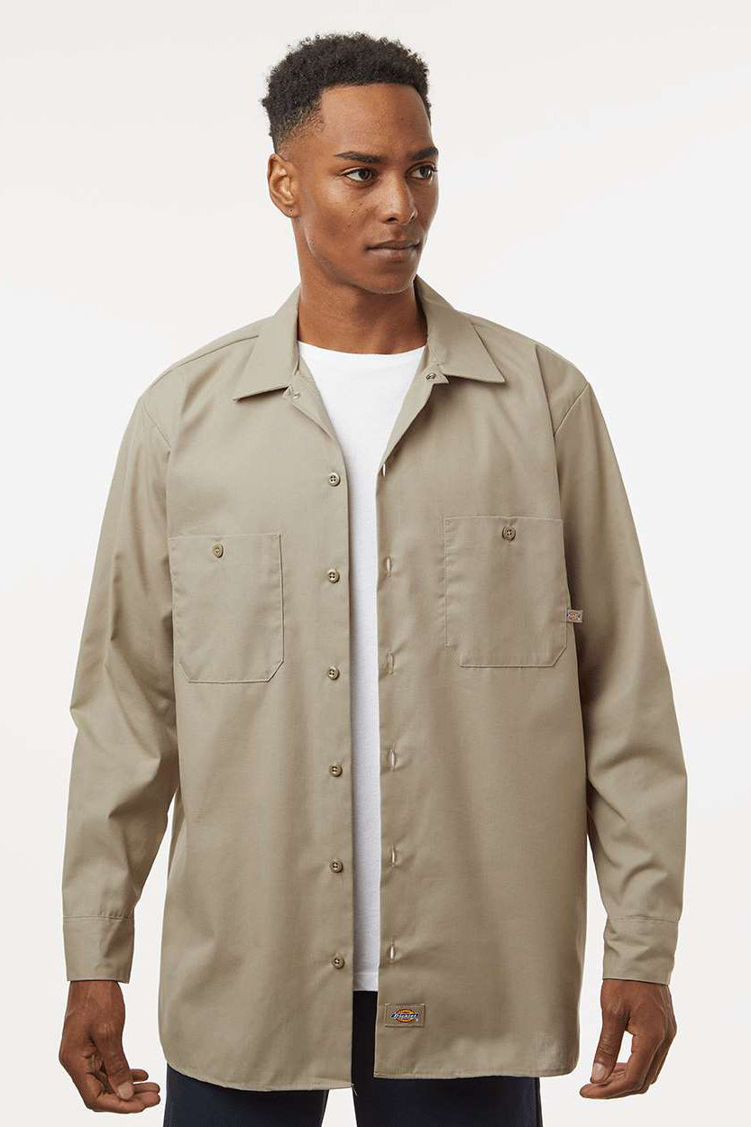 Dickies L535 Mens Industrial Wrinkle Resistant Long Sleeve Button Down Work Shirt w/ Double Pockets Desert Sand Model Front