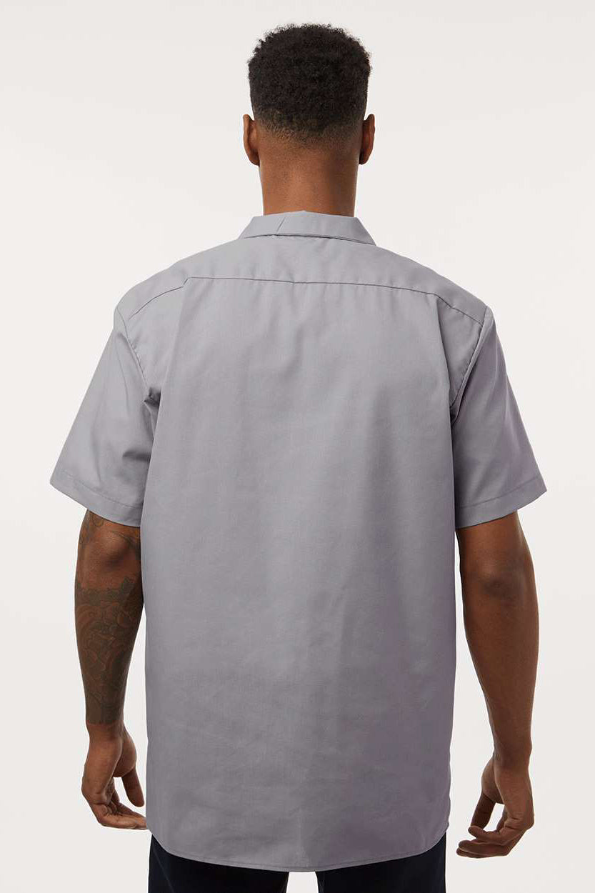 Dickies S535 Mens Industrial Wrinkle Resistant Short Sleeve Button Down Work Shirt w/ Double Pockets Graphite Grey Model Back