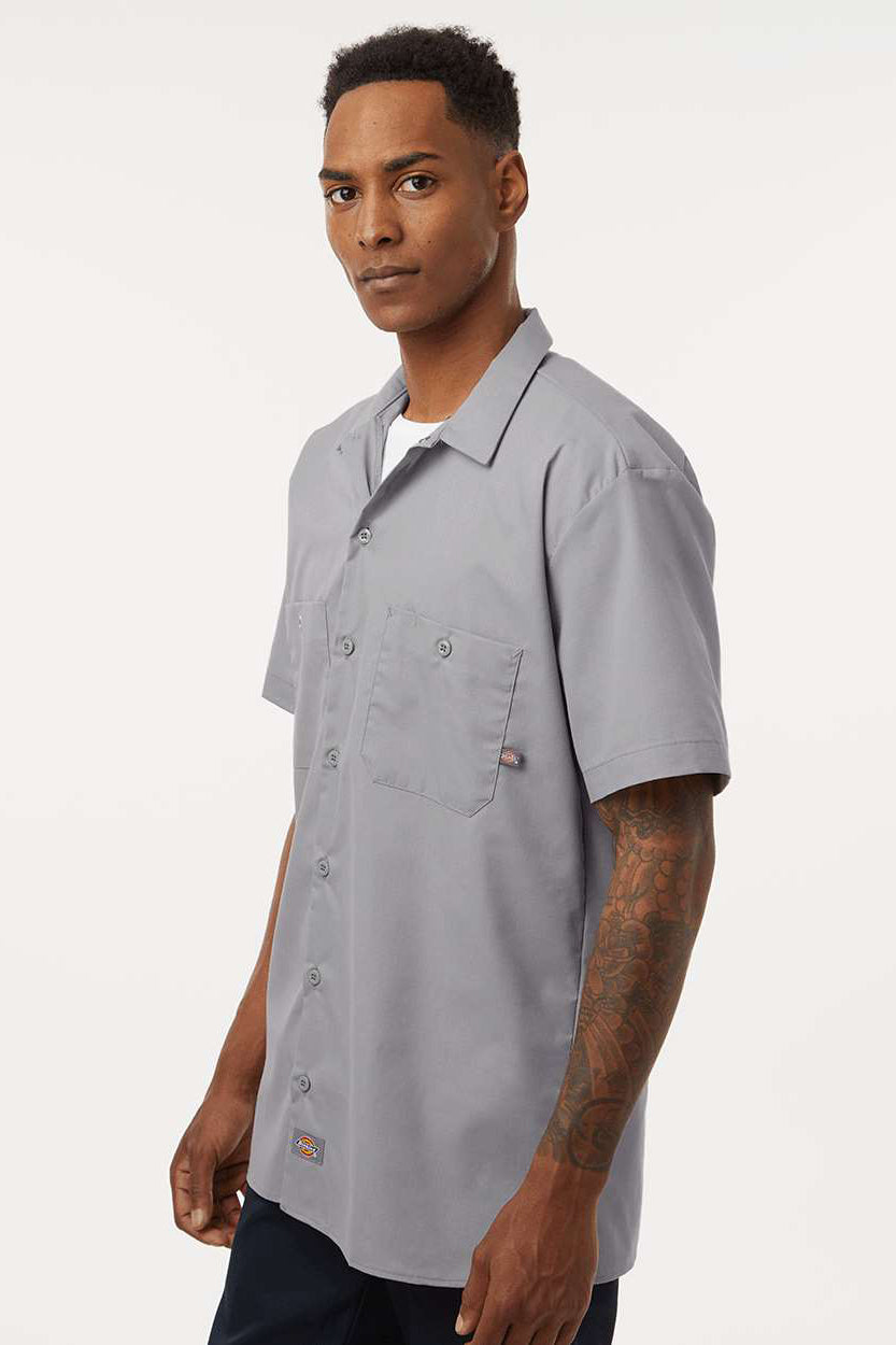 Dickies S535 Mens Industrial Wrinkle Resistant Short Sleeve Button Down Work Shirt w/ Double Pockets Graphite Grey Model Side