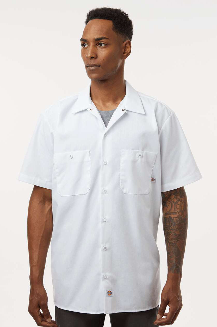 Dickies S535 Mens Industrial Wrinkle Resistant Short Sleeve Button Down Work Shirt w/ Double Pockets White Model Front