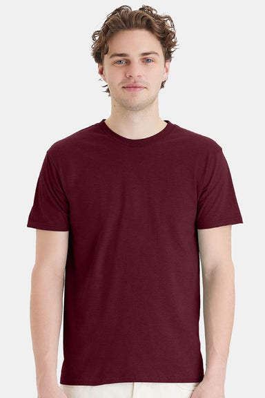 Hanes 4980 Mens Perfect-T Short Sleeve Crewneck T-Shirt Maroon Model Front