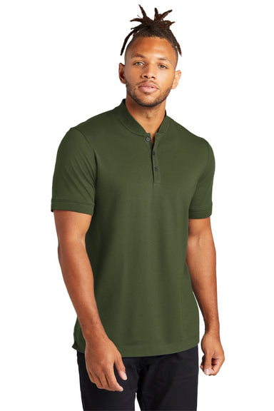 Mercer+Mettle MM1008 Mens Moisture Wicking Short Sleeve Henley T-Shirt Townsend Green Model Front