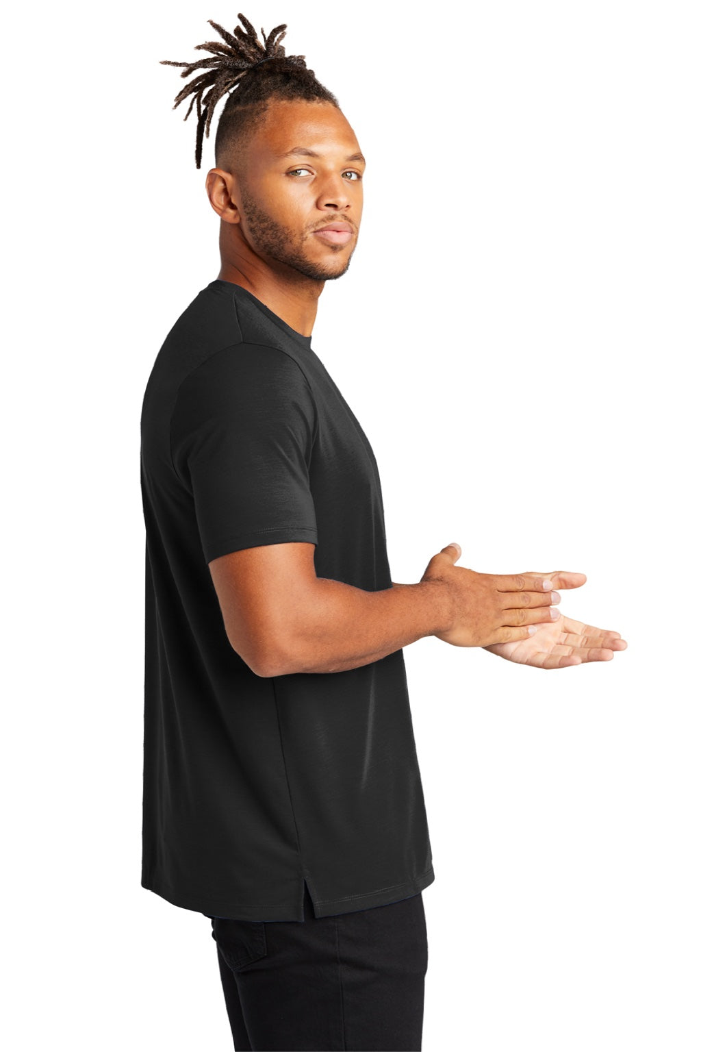 Mercer+Mettle MM1016 Mens Moisture Wicking Short Sleeve Crewneck T-Shirt Deep Black Model Side