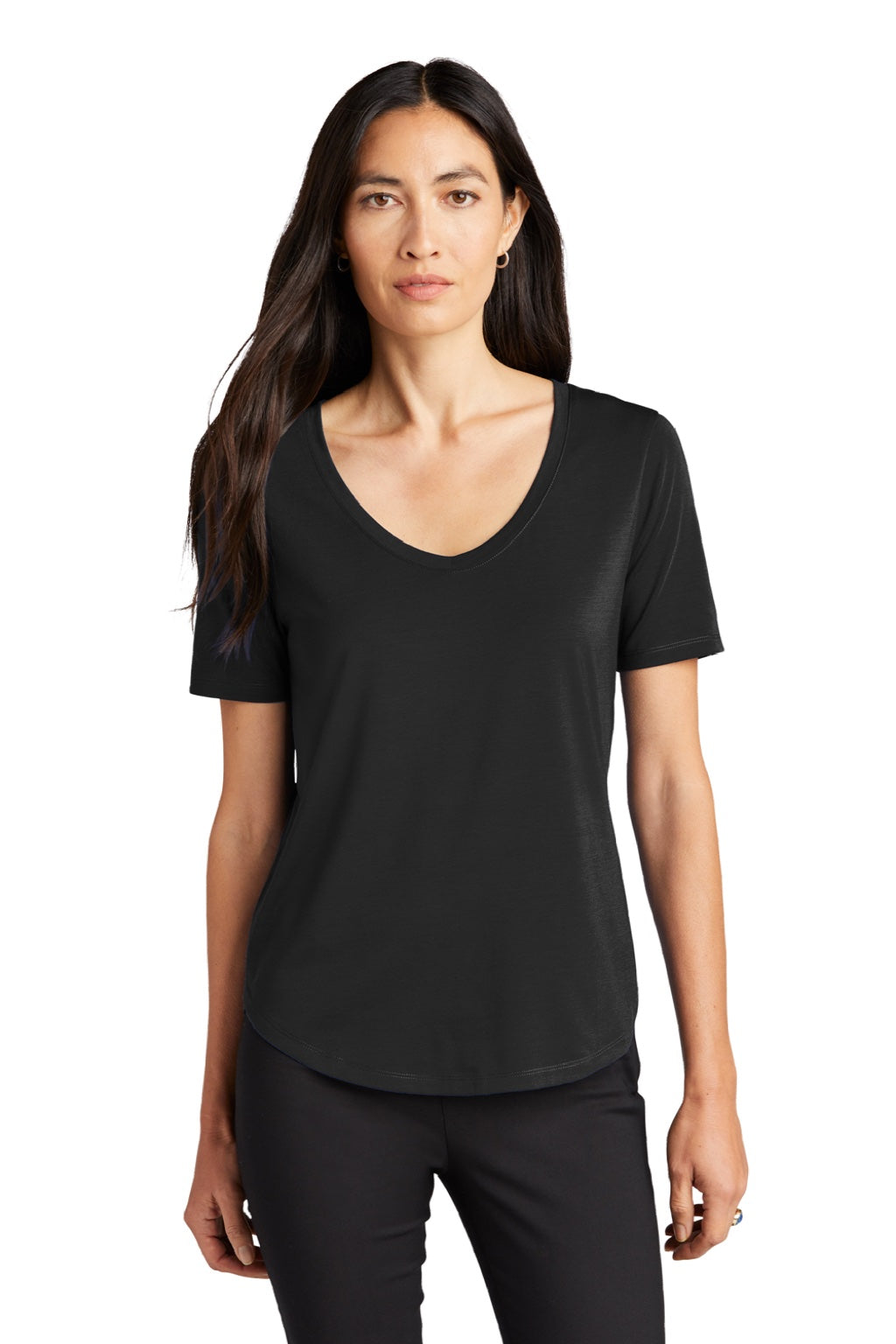 Mercer+Mettle MM1017 Womens Moisture Wicking Short Sleeve Scoop Neck T-Shirt Deep Black Model Front