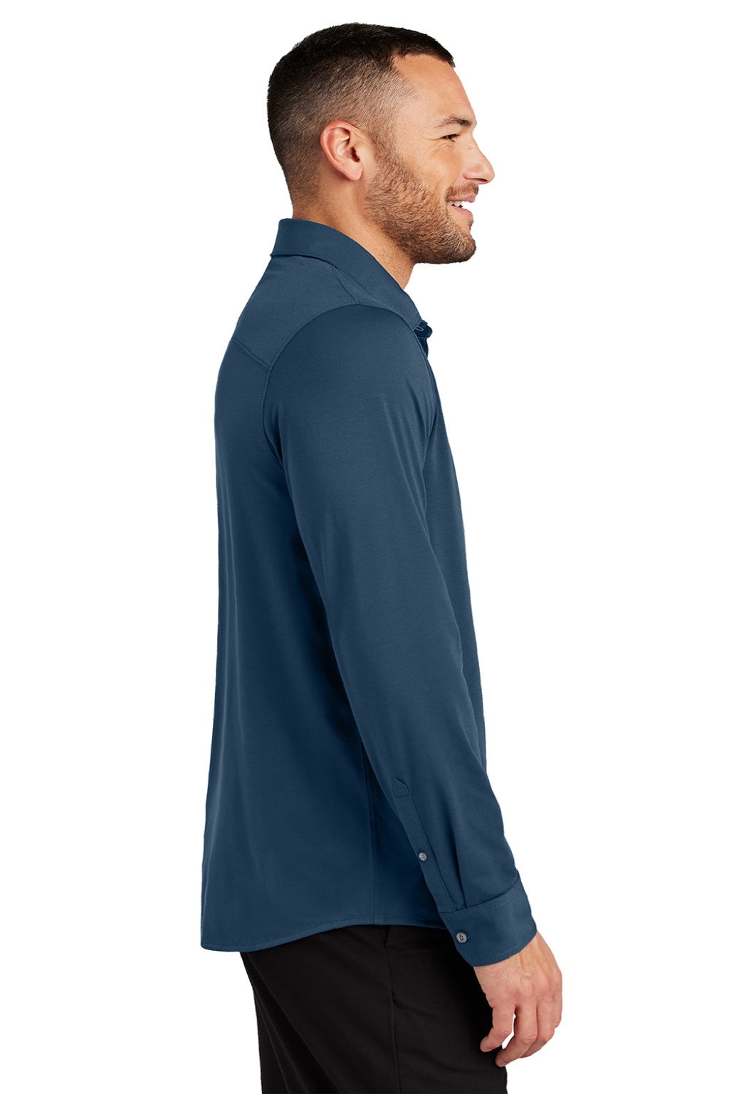 Mercer+Mettle MM1018 Mens Moisture Wicking Long Sleeve Button Down Shirt Insignia Blue Model Side