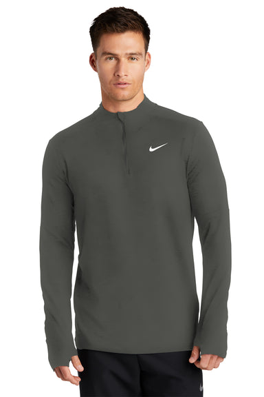 Nike NKDH4949 Mens Element Dri-Fit Moisture Wicking 1/4 Zip Sweatshirt Anthracite Grey Model Front