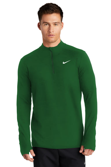 Nike NKDH4949 Mens Element Dri-Fit Moisture Wicking 1/4 Zip Sweatshirt Dark Green Model Front