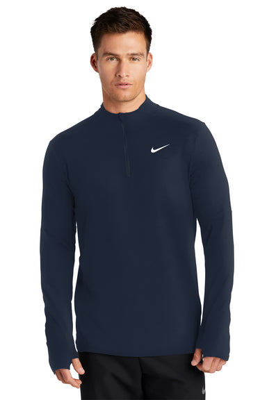 Nike NKDH4949 Mens Element Dri-Fit Moisture Wicking 1/4 Zip Sweatshirt Navy Blue Model Front