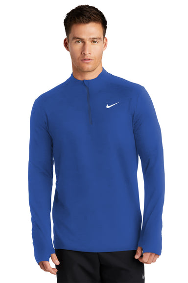 Nike NKDH4949 Mens Element Dri-Fit Moisture Wicking 1/4 Zip Sweatshirt Royal Blue Model Front